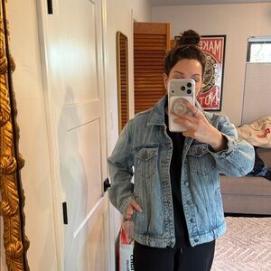 Kut from the kloth small jean jacket